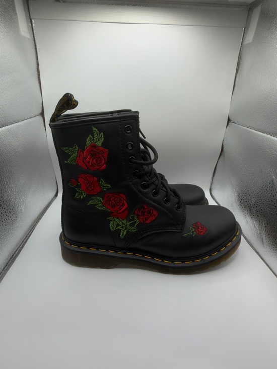 Dr. Martens Shoes - Dr. Martens 1460 Vonda Rose Embroidered Leather Boots Black – Women’s Size 9